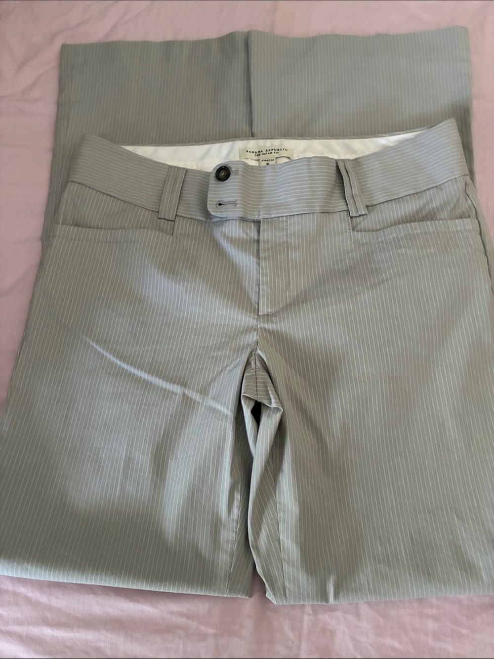Banana Republic Light Gray Pinstripe Men's Dress Pants - Picture 2 of 4